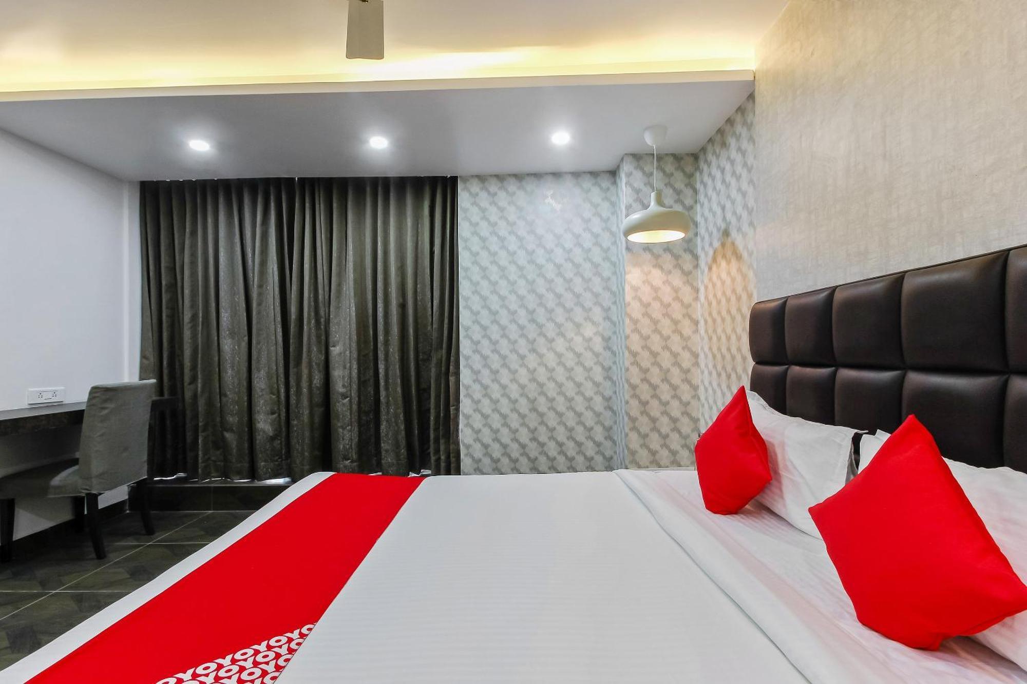Super Capital O Hoysala Inn Secunderabad Exterior photo